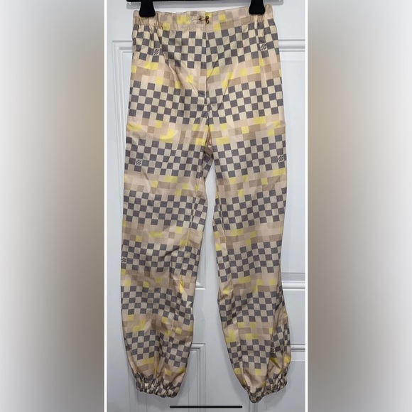 LOUIS VUITTON WOMEN’s PIXEL DAMIER JOGGING PANTS. SIZE LV 34 / authentic - Picture 11 of 11